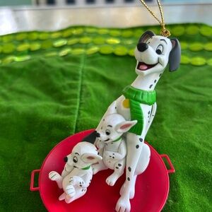 DISNEY Christmas Magic Ornament 101 DALMATIONS Sledding BOX INCLUDED